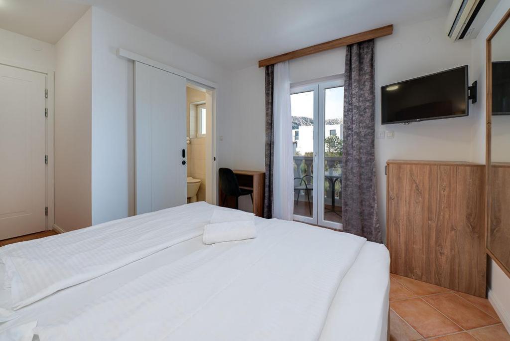 Bed&Breakfast Došen III Baška Exterior foto