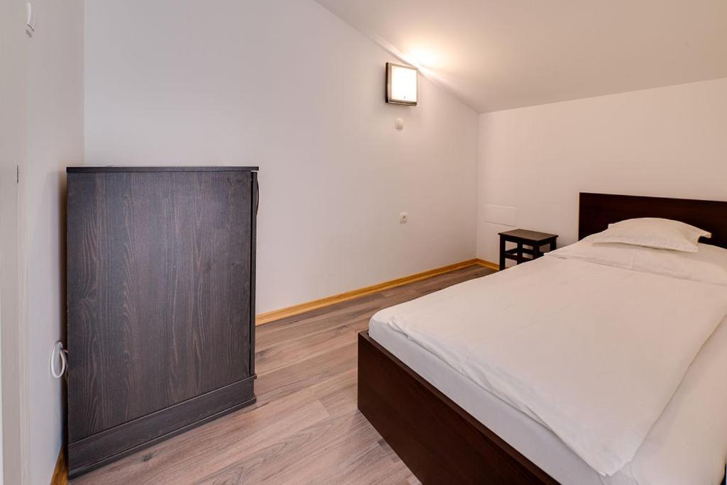 Bed&Breakfast Došen III Baška Exterior foto